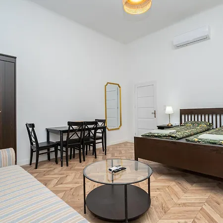 Ghetto - Gozsdu Stnd- Pollack Apartment Budapest